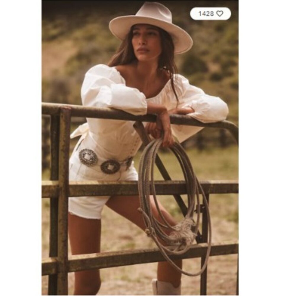 Anthropologie The Devon Denim Shorts by Pilcro in Ivory – Size 28 - NWT